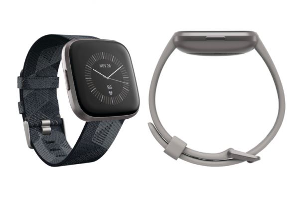 Новая версия умных часов Fitbit Versa 2