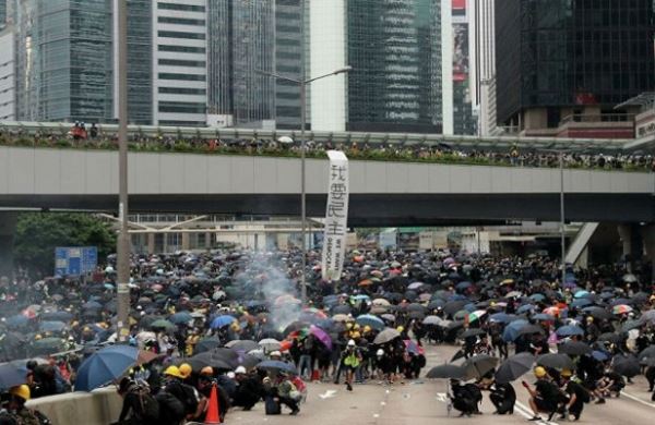 <br />
КНР выразила протест New York Times за ложное освещение событий в Гонконге<br />
